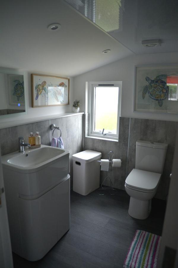 St Duthus Hotel Apartment เทน ภายนอก รูปภาพ